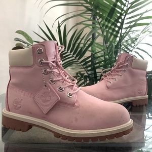 TIMBERLAND Premium 6-Inch Waterproof Boot (WMS SIZE 7)